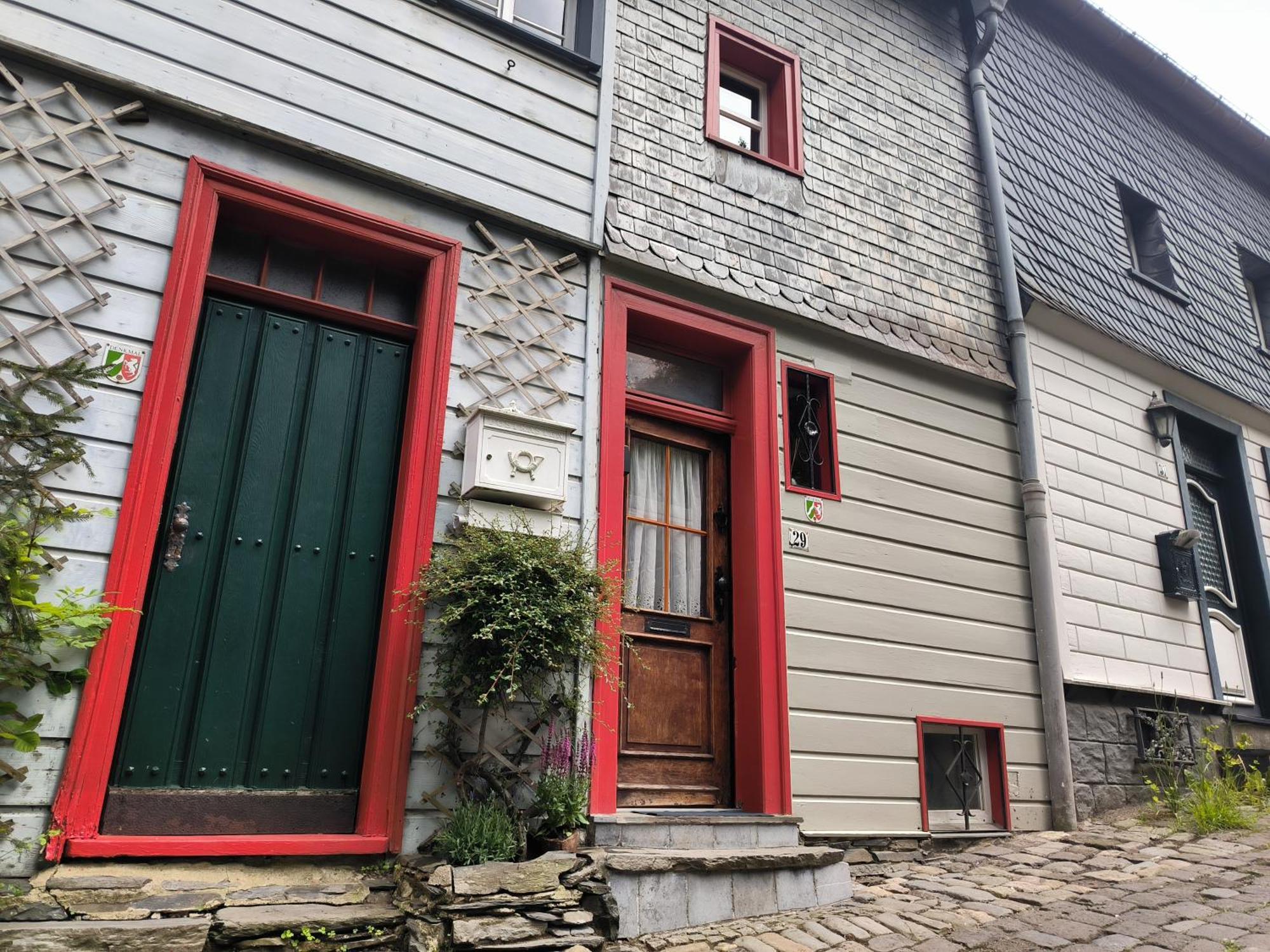 Petite Maison Am Muehlenberg Monschau Exterior photo